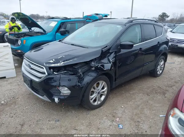 1FMCU9GD2JUD41758 2018 FORD ESCAPE - Image 2