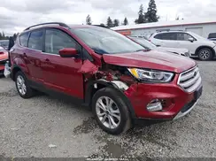 1FMCU9GD2JUD44773 2018 FORD ESCAPE