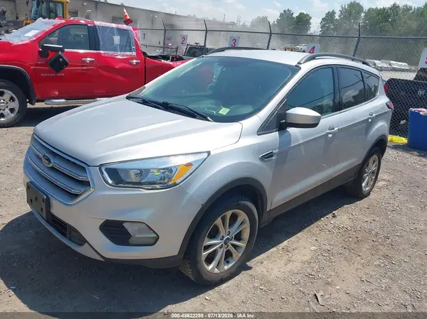 1FMCU9GD2JUD53621 2018 FORD ESCAPE - Image 2