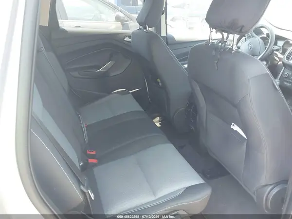 1FMCU9GD2JUD53621 2018 FORD ESCAPE - Image 8