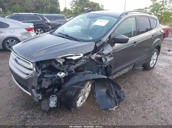 1FMCU9GD2JUD56311 2018 FORD ESCAPE - Image 2