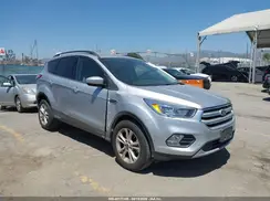 1FMCU9GD2JUD60469 2018 FORD ESCAPE