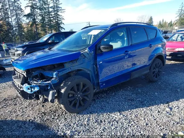 1FMCU9GD2JUD60505 2018 FORD ESCAPE - Image 2