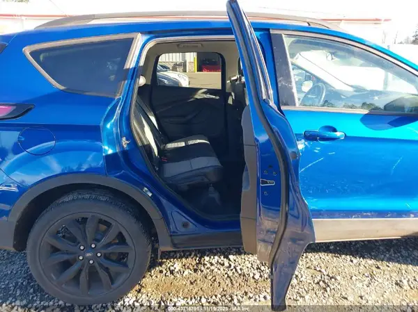 1FMCU9GD2JUD60505 2018 FORD ESCAPE - Image 8