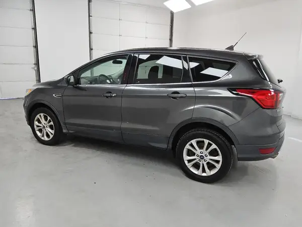 1FMCU9GD2KUA01012 2019 FORD ESCAPE - Image 2