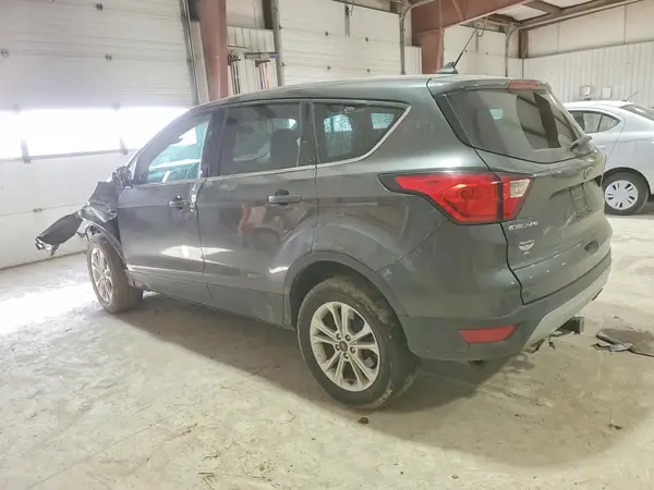 1FMCU9GD2KUA02516 2019 FORD ESCAPE - Image 2