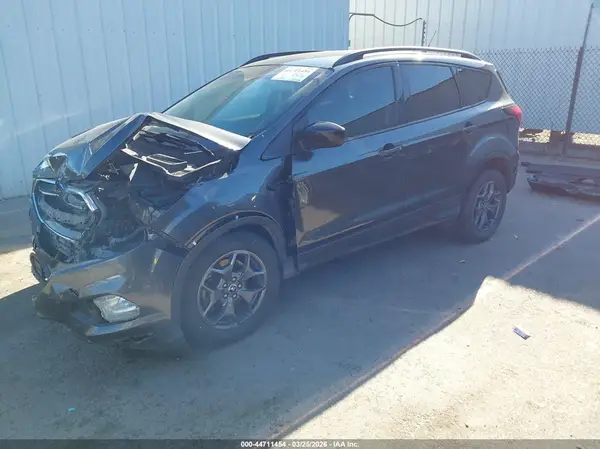 1FMCU9GD2KUA07621 2019 FORD ESCAPE - Image 2