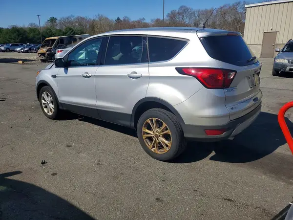 1FMCU9GD2KUA08526 2019 FORD ESCAPE - Image 2