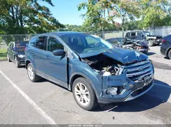 1FMCU9GD2KUA10017 2019 FORD ESCAPE