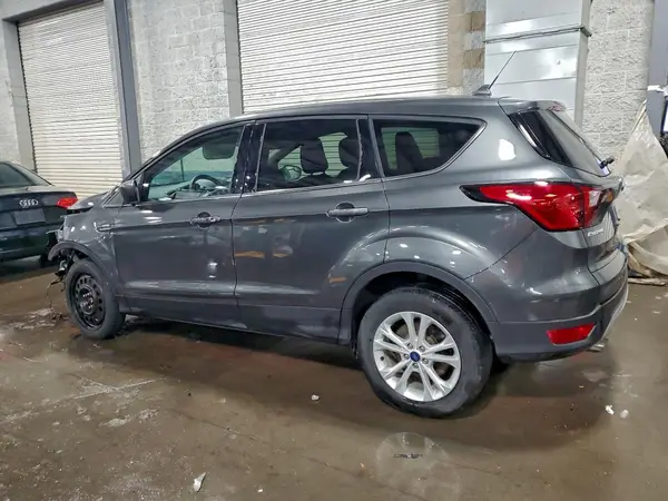 1FMCU9GD2KUA20014 2019 FORD ESCAPE - Image 2