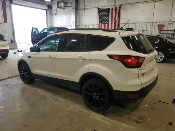 1FMCU9GD2KUA25875 2019 FORD ESCAPE - Image 2