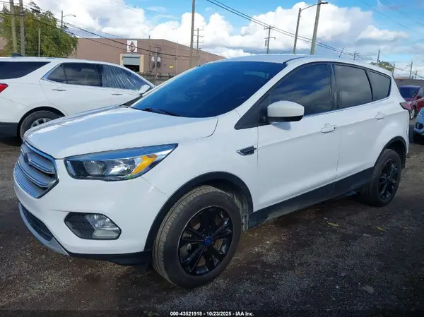 1FMCU9GD2KUA32681 2019 FORD ESCAPE - Image 2