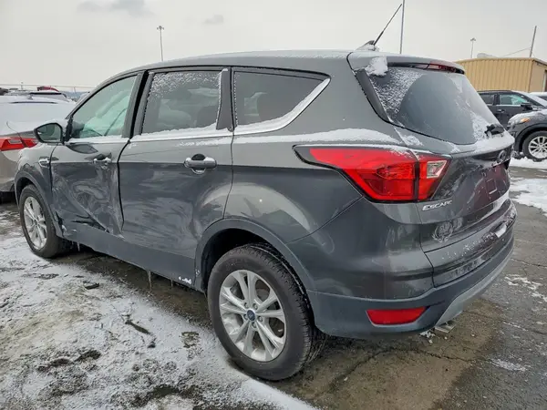1FMCU9GD2KUA32776 2019 FORD ESCAPE - Image 2