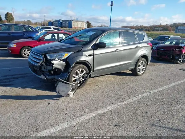 1FMCU9GD2KUA38254 2019 FORD ESCAPE - Image 2