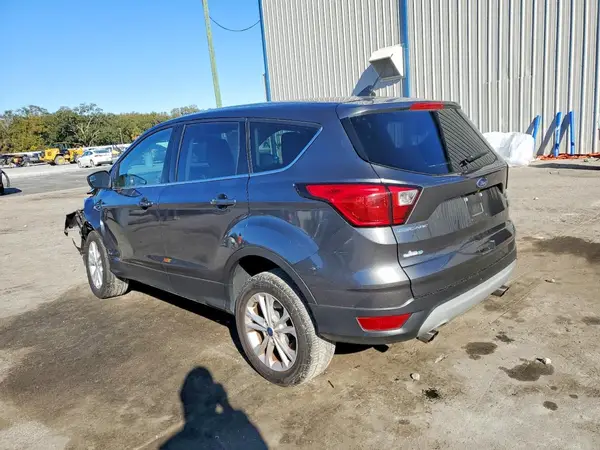 1FMCU9GD2KUA70380 2019 FORD ESCAPE - Image 2