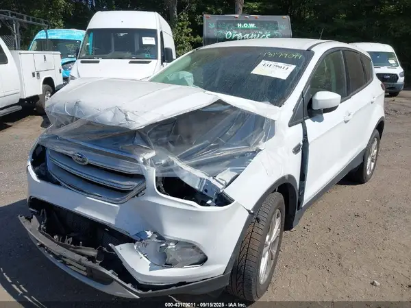 1FMCU9GD2KUA77491 2019 FORD ESCAPE - Image 2