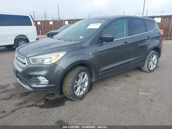 1FMCU9GD2KUB03507 2019 FORD ESCAPE - Image 2