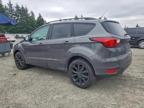 1FMCU9GD2KUB09954 2019 FORD ESCAPE - Image 2