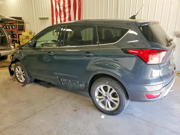 1FMCU9GD2KUB11476 2019 FORD ESCAPE - Image 2
