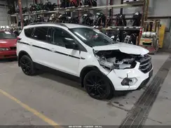 1FMCU9GD2KUB15415 2019 FORD ESCAPE