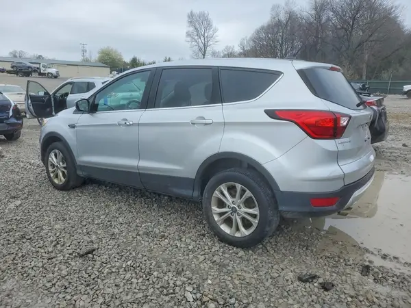 1FMCU9GD2KUB32361 2019 FORD ESCAPE - Image 2