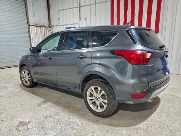 1FMCU9GD2KUB33185 2019 FORD ESCAPE - Image 2