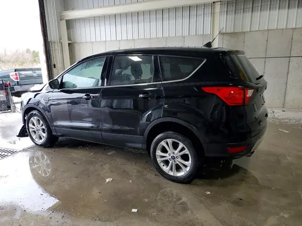 1FMCU9GD2KUB38435 2019 FORD ESCAPE - Image 2