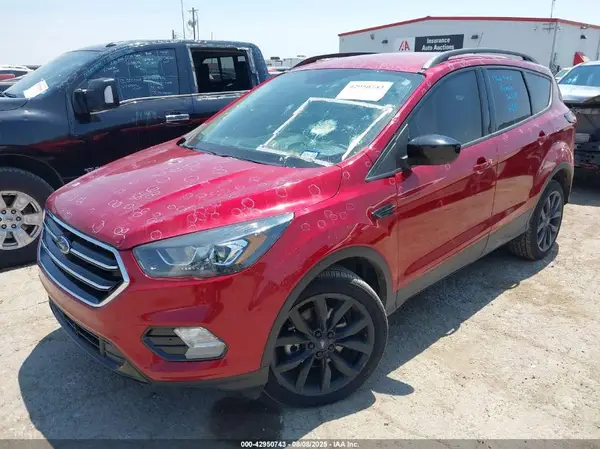 1FMCU9GD2KUB44039 2019 FORD ESCAPE - Image 2