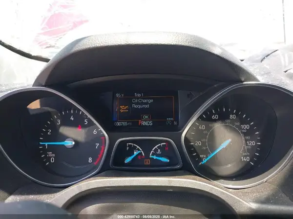 2019 FORD ESCAPE auction photo 7
