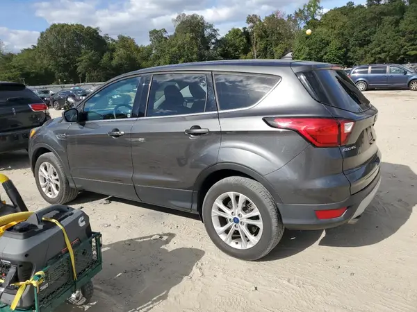 1FMCU9GD2KUB96612 2019 FORD ESCAPE - Image 2