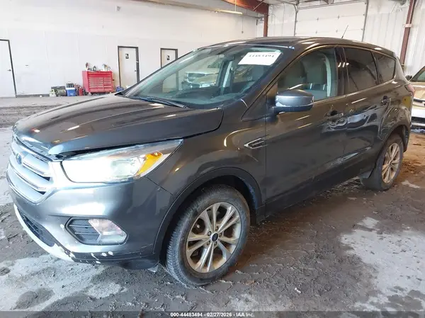 1FMCU9GD2KUC01470 2019 FORD ESCAPE - Image 2