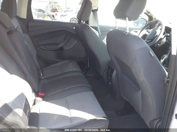 1FMCU9GD2KUC07284 2019 FORD ESCAPE - Image 3