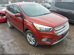 1FMCU9GD2KUC18222 2019 FORD ESCAPE