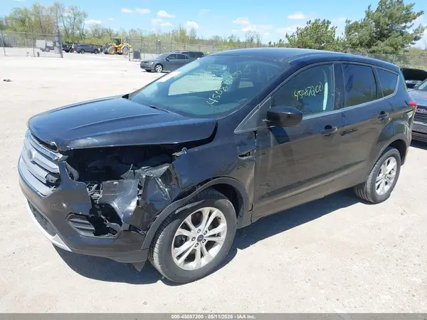 1FMCU9GD2KUC24795 2019 FORD ESCAPE - Image 2