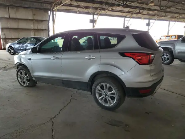 1FMCU9GD2KUC55187 2019 FORD ESCAPE - Image 2