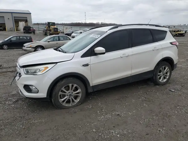 1FMCU9GD3HUA27661 2017 FORD ESCAPE - Image 1