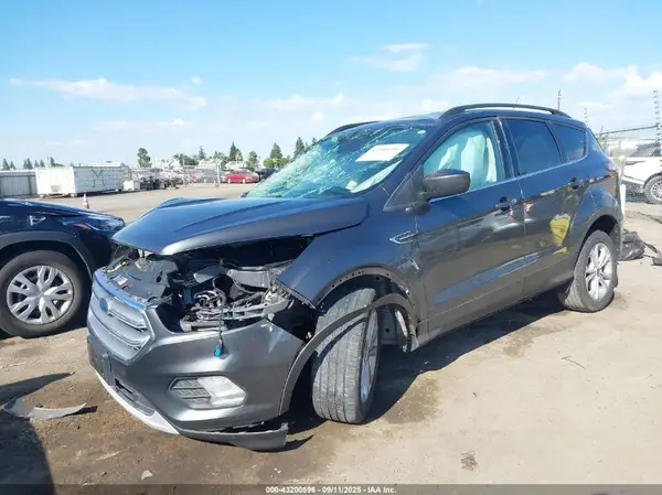 1FMCU9GD3HUA51913 2017 FORD ESCAPE - Image 2