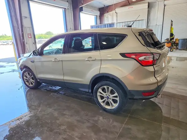1FMCU9GD3HUA67481 2017 FORD ESCAPE - Image 2