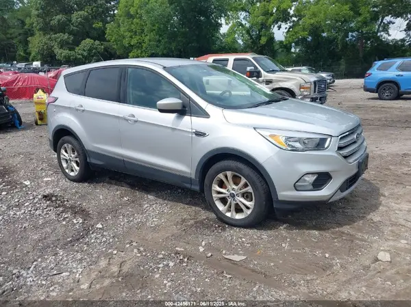 1FMCU9GD3HUA74463 2017 FORD ESCAPE - Image 1