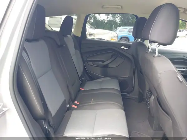 1FMCU9GD3HUA74463 2017 FORD ESCAPE - Image 8
