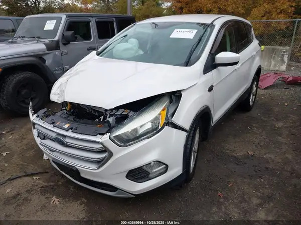 1FMCU9GD3HUA76598 2017 FORD ESCAPE - Image 2