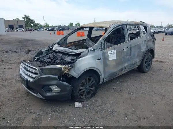 1FMCU9GD3HUA83907 2017 FORD ESCAPE - Image 2
