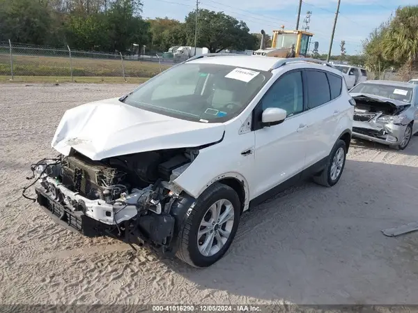 1FMCU9GD3HUA97967 2017 FORD ESCAPE - Image 2