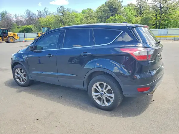 1FMCU9GD3HUB33429 2017 FORD ESCAPE - Image 2