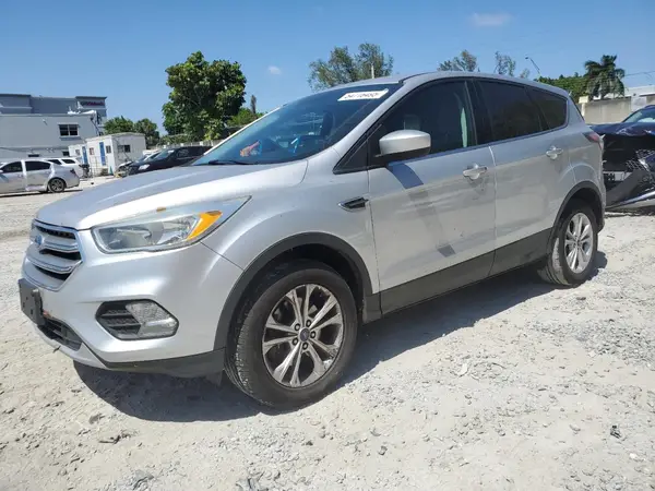 1FMCU9GD3HUB45807 2017 FORD ESCAPE - Image 1