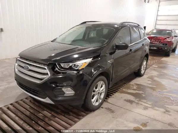 1FMCU9GD3HUB47475 2017 FORD ESCAPE - Image 2