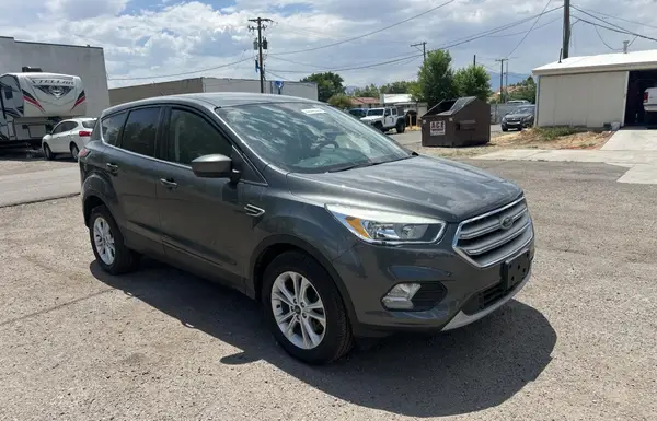 1FMCU9GD3HUB58184 2017 FORD ESCAPE - Image 1