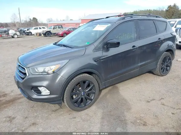 1FMCU9GD3HUB74739 2017 FORD ESCAPE - Image 2