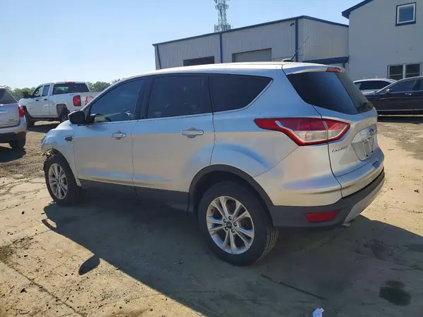 1FMCU9GD3HUB88172 2017 FORD ESCAPE - Image 2