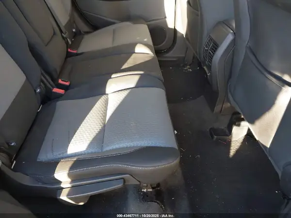 1FMCU9GD3HUC27648 2017 FORD ESCAPE - Image 8